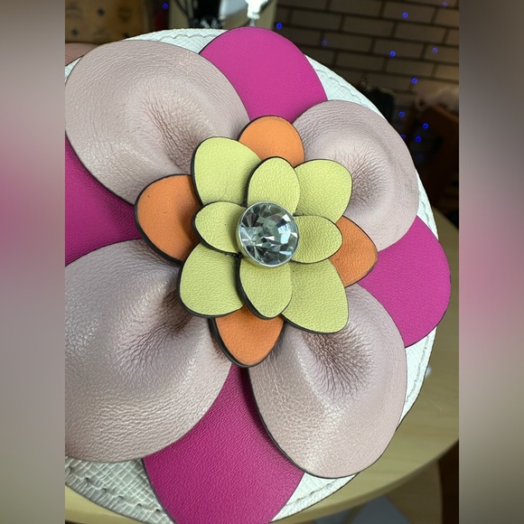 KATE SPADE - In Bloom Flower Coin Purse - GK109 - Picture 10 of 12